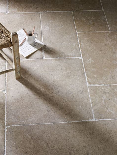 Tumbled Limestone Tiles - BrookeIliffe