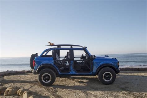 Ford Bronco Tube Doors Will Arrive At Dealers By 2022