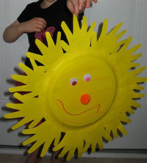 The 25 Best Sunshine Crafts Ideas On Pinterest Birthday Canvas