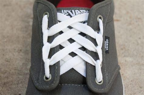 If your shoes are still laced up the way they were when you bought them, it is time you change the pattern to suit your personality. How to Make Cool Designs With Shoelaces for Vans | eHow | Shoe laces, How to lace vans, Ways to ...