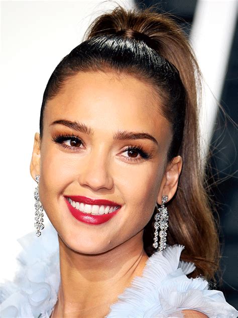 Hands Down These Are Jessica Albas Best Makeup Looks Jessica Alba