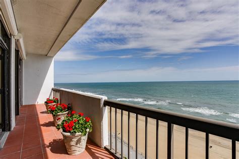 Throwbackthursday Two Years Ago Today I Sold This Oceanfront Condo In
