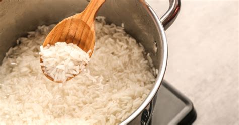 L astuce parfaite pour rattraper un riz trop cuit