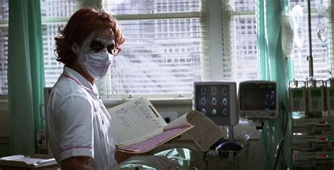 The Dark Knights Joker Hospital Scene Is The Key To The Batman Sequel
