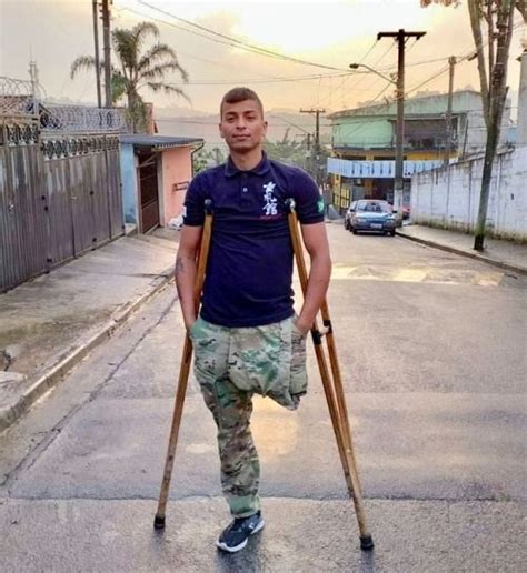 Wooden Shoulder Crutching Jonas Amputee Crutches Men