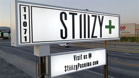 Stilizy Illuminated Pylon Sign With 3d Letters Front Signs