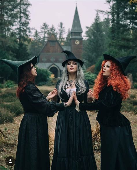 Witch Photos Halloween Photos Witch Pictures Witch Art Witch Magic