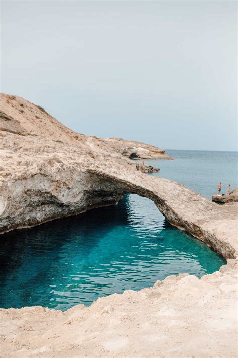 7 Best Beaches In Milos Greece Milos Beach Guide Dana
