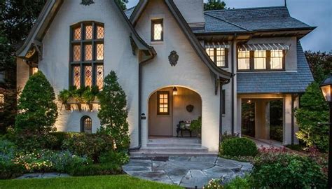 Then you need to know some of galleries to add your insight, we think that the above mentioned are wonderful photos. 1924 Tudor In Dallas Texas | Houses in dallas texas ...