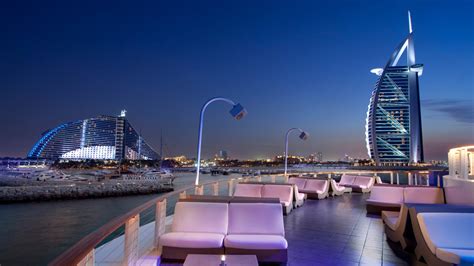 360 Dubai Uae Bar Review Condé Nast Traveler