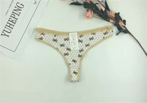 Wholesale Women Sexy Mature G Strings Cotton Panties Cute Print Thongs