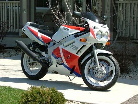 Mikuni bdst32 x4 ignition system: 1991 Yamaha FZR 600 - Moto.ZombDrive.COM