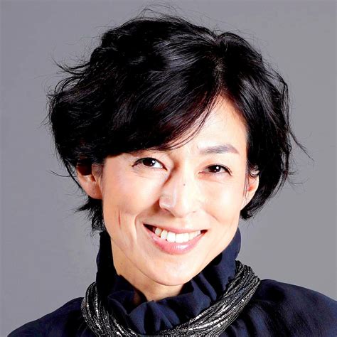 Jun 01, 2021 · 女優の鈴木保奈美が1日までに、自身のインスタグラムを更新。シャツとデニムを着用したシンプルなファッションを公開した。 鈴木は、河原のそばの遊歩道のような場所に立っていて笑みを浮かべている。 鈴木保奈美、大学入学共通テストの英語リーディングで98点獲得 ...