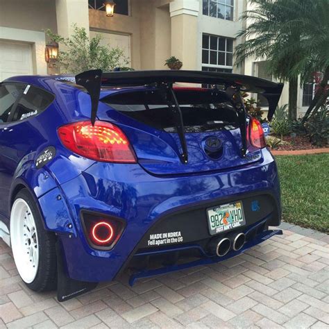 Add style and performance to your car with this wing. Anyone with spoiler mod?