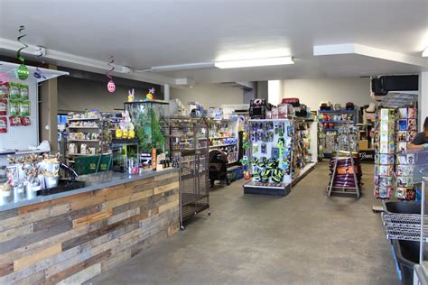 Fantastic range of pet supplies, fish, aquatics, cages and hutches to cater for all your needs. The Pet Shop | Pet Supplies and Products | Kahului, HI