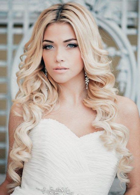 We did not find results for: Coiffure de mariage cheveux détachés
