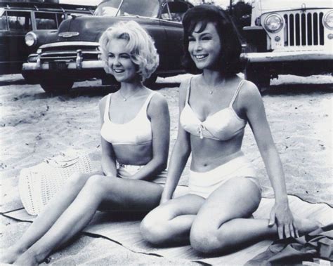 Susan Hart Shelley Fabares And Barbara Eden In Ride The Wild Surf What A Classic Kulturaupice