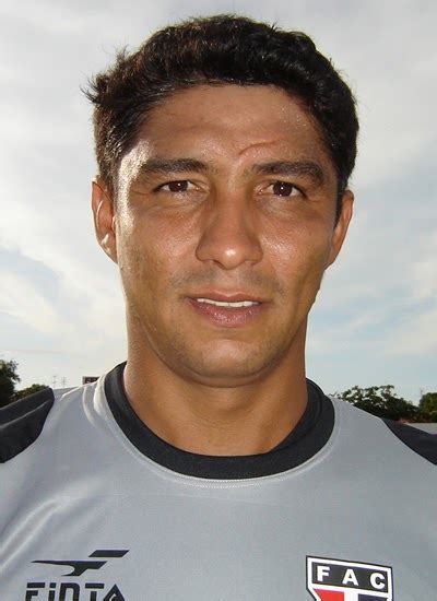 Estes são os que mais se notabilizaram ao jogar pelo sport lisboa e benfica. O Vigilante da Notícia: JARDEL EX-JOGADOR DO GRÊMIO EM ...