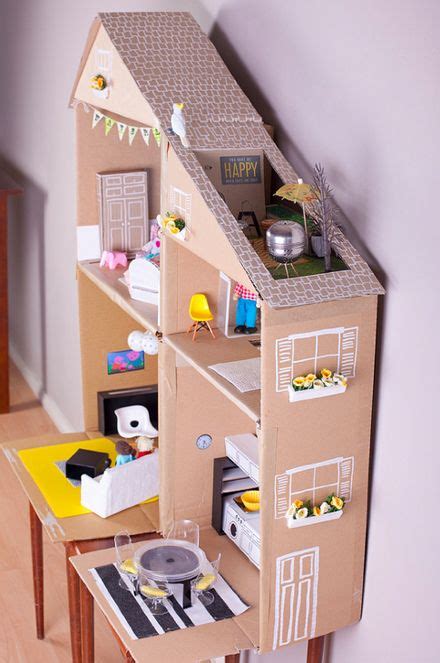 Diy Cardboard Dollhouse Craftemonium Pinterest