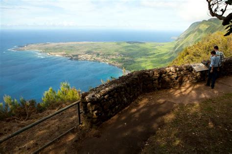 Living In The Moment On The Island Of Molokai Hawaii Vacation