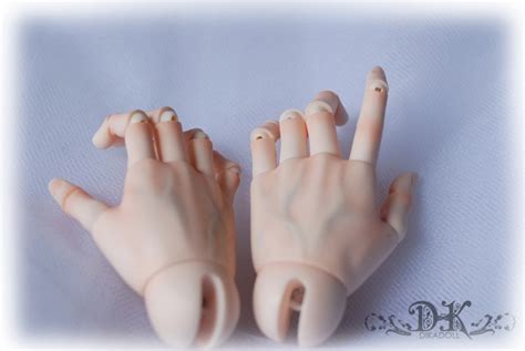 Jointed Hands Dika Doll Bjd Bjd Doll Ball Jointed Dolls Alice S