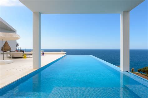 Amazing Luxury Villas With Infinity Pools Luxury Travel Magazine