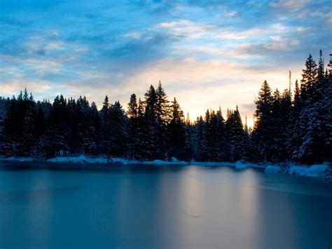 Smrznuto Jezero Download Besplatna Pozadina Za Desktop Priroda