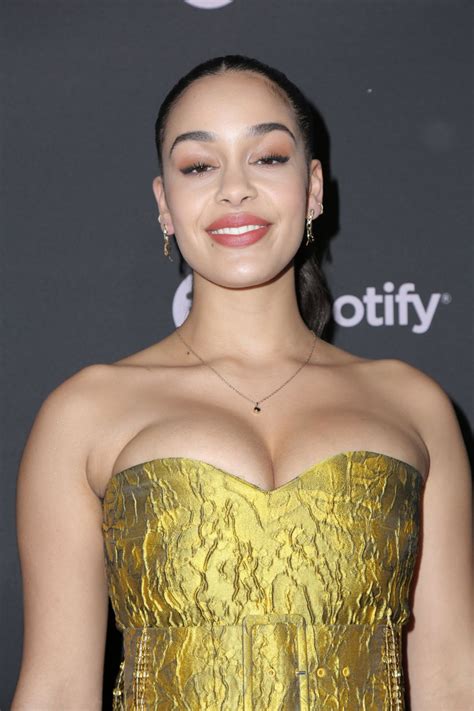 Последние твиты от jorja smith (@jorjasmith). JORJA SMITH at Spotify Best New Artist 2019 in Los Angeles ...