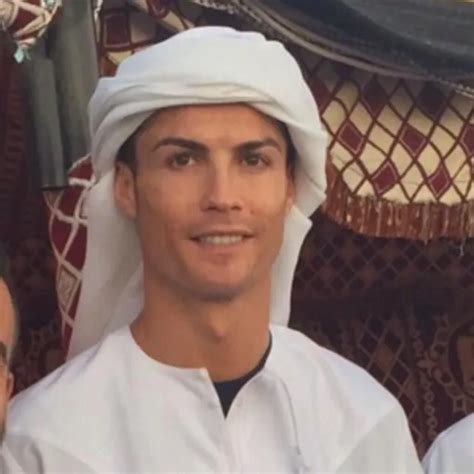 Cristiano Ronaldo Al Nassr Football Club Saudi Arabia Thobe Dress Arab