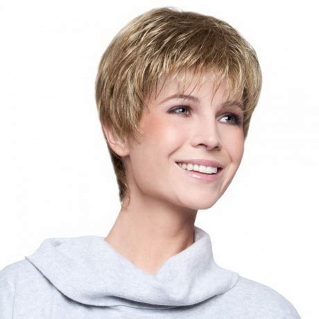 Coiffure facile, coiffure cheveux court, cheveux long … quelle coiffure pour moi ? Modèles coiffures courtes effilées