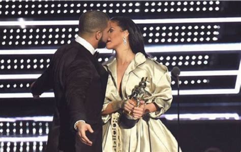 Exclusive Drake And Rihanna To Get Married In Barbados See Details