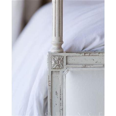 Eloquence Dauphine Canopy Bed In Weathered White King King Kathy