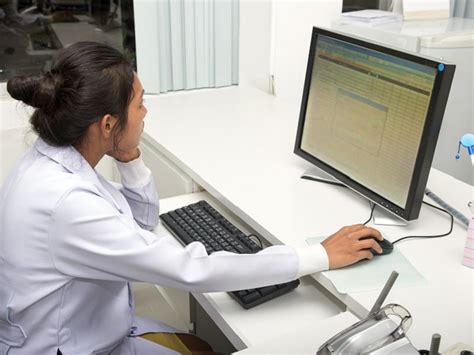 Physician Computer Use Affects Patients Perception Of Care