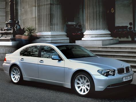 It replaced the bmw e38 for the 2002 model year. BMW 7 Series (E65/E66) specs & photos - 2001, 2002, 2003, 2004, 2005 - autoevolution