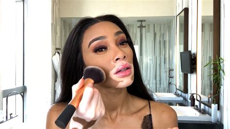 Winnie Harlow Does Afterparty Beauty—just In Time For New York Fashion