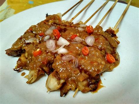½ kg daging kambing has dalam, potong kotak. Cara Membuat Sate Jamur Tiram dengan 3 Pilihan Bumbu. Enak ...