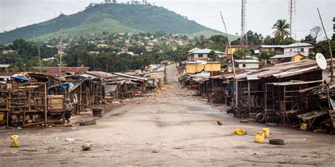Kambia Slum Source Of Ebola Photos Of The Week Sierra Leone
