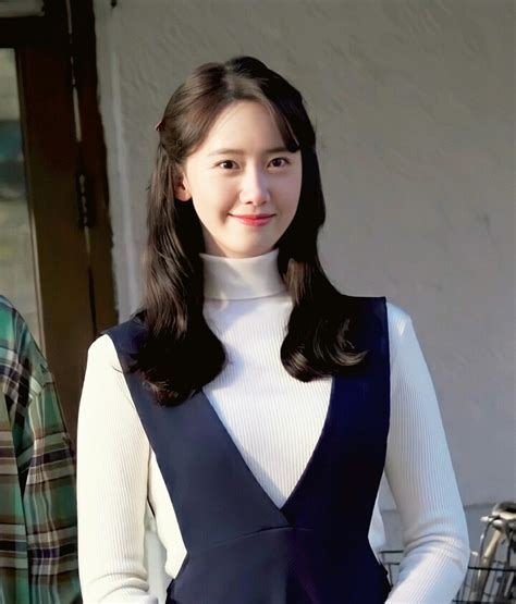 yoona snsd korea high neck dress actresses quick beautiful fashion turtleneck dress