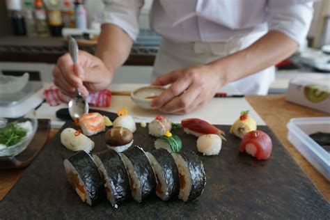 Learn Sushi Tempura Japanese Home Cooking Or Wagashi From Local