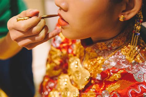 Chinese Wedding Traditions : Qun Gua