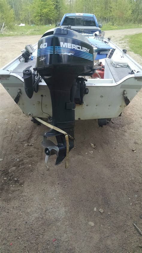 Grumman 16 Ft Fishing Boat 69 In Beam 1993 For Sale For 3129