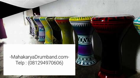 Seorang ayah yang memiliki sebuah pabrik sosis, sedang berusaha menarik hati anaknya yang sombong. Pabrik Darbuka Alexandria Sukabumi | +62812 9497 0606 | Mahakarya drumband - YouTube