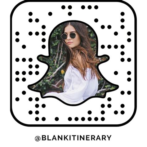 The Most Stylish La Fashion Bloggers To Follow On Snapchat