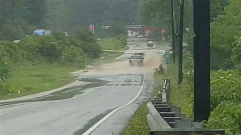 It is the standard engine on the tradesman, hfe, big horn and rebel. Flash flood US 23 South Pound, Va - YouTube