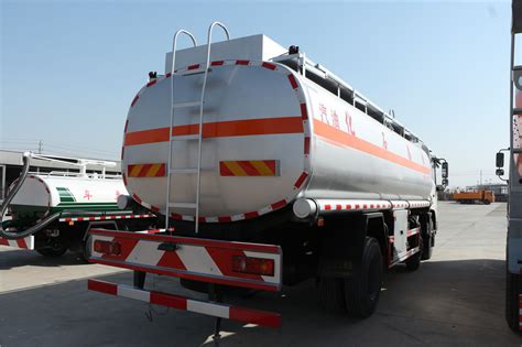Howo 12 wheeler trucks capacity fuel tank/20000 liters fuel tanker truck for sale. 4x4 Drive Wheel 13000 Liters Fuel Oil Tanker I V E C O ...