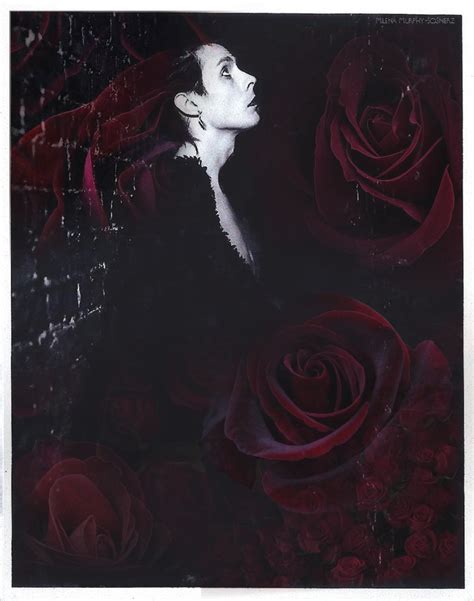 Właśnie zrobił wyjątek i pokazał w mediach społecznościowych zdjęcie z nastoletnią córką mileną. Rosegarden Funeral Artwork by Milena Murphy Sośnierz ...