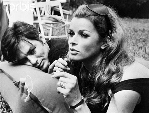 Sein sohn anthony springt ein. Alain Delon and Senta Berger on the set of the film "Your Devilishly" | 俳優, アランドロン, アラン