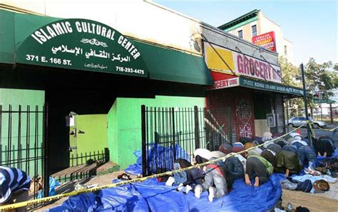 Fire Seriously Damages Bronx Islamic Center The New York Times