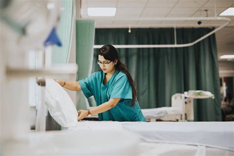 Becoming An Icu Nurse Everything Youll Want To Know