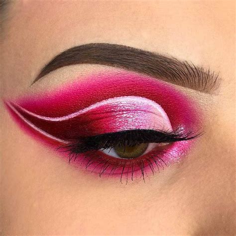 Top 60 Best Pink Makeup Looks For Women Blushing Ideas